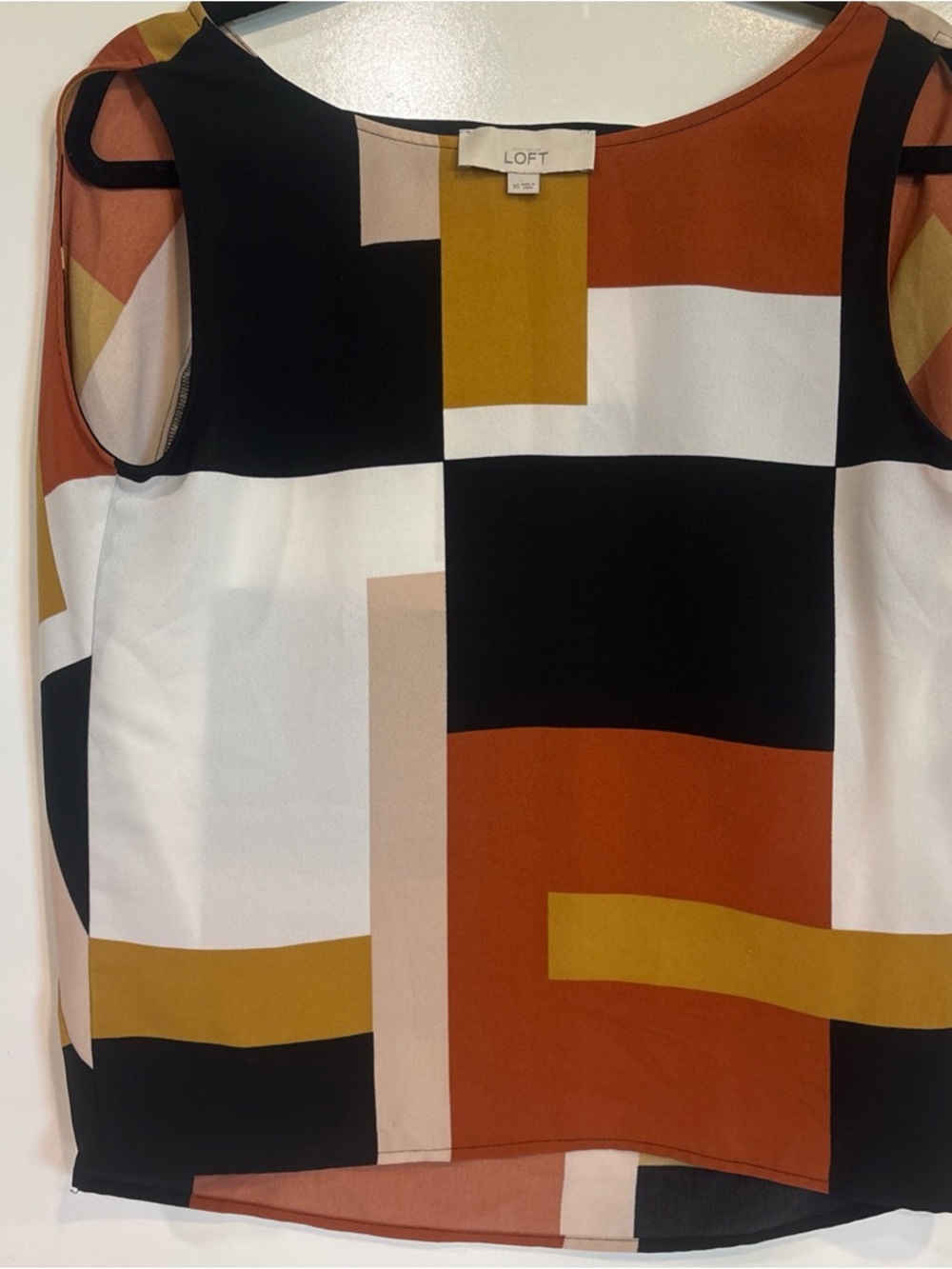 LOFT Sleeveless Colorblock Shell in Black, Mustard & Rust Size XS